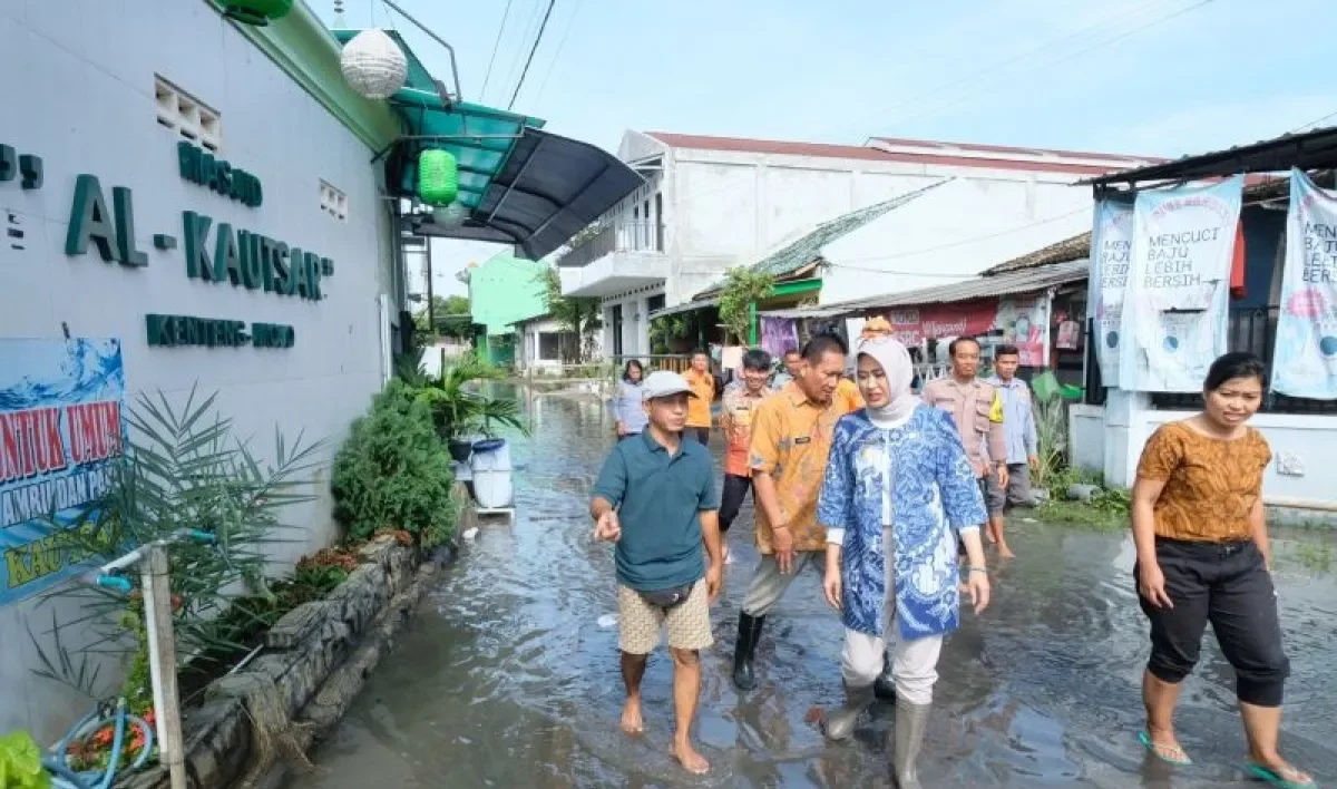 Banjir Rendam Surakarta Akibat Luapan Bengawan Solo, Warga Diminta Tetap Waspada