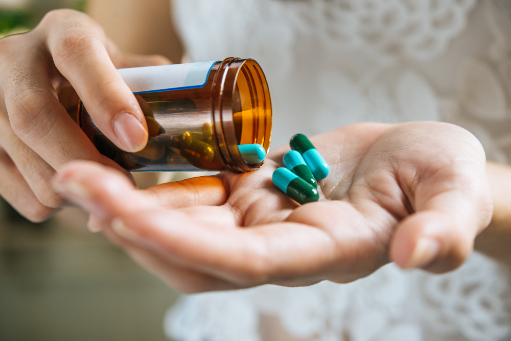 Istilah Obat Keras: Kenali Lebih Dalam Sebelum Mengonsumsinya