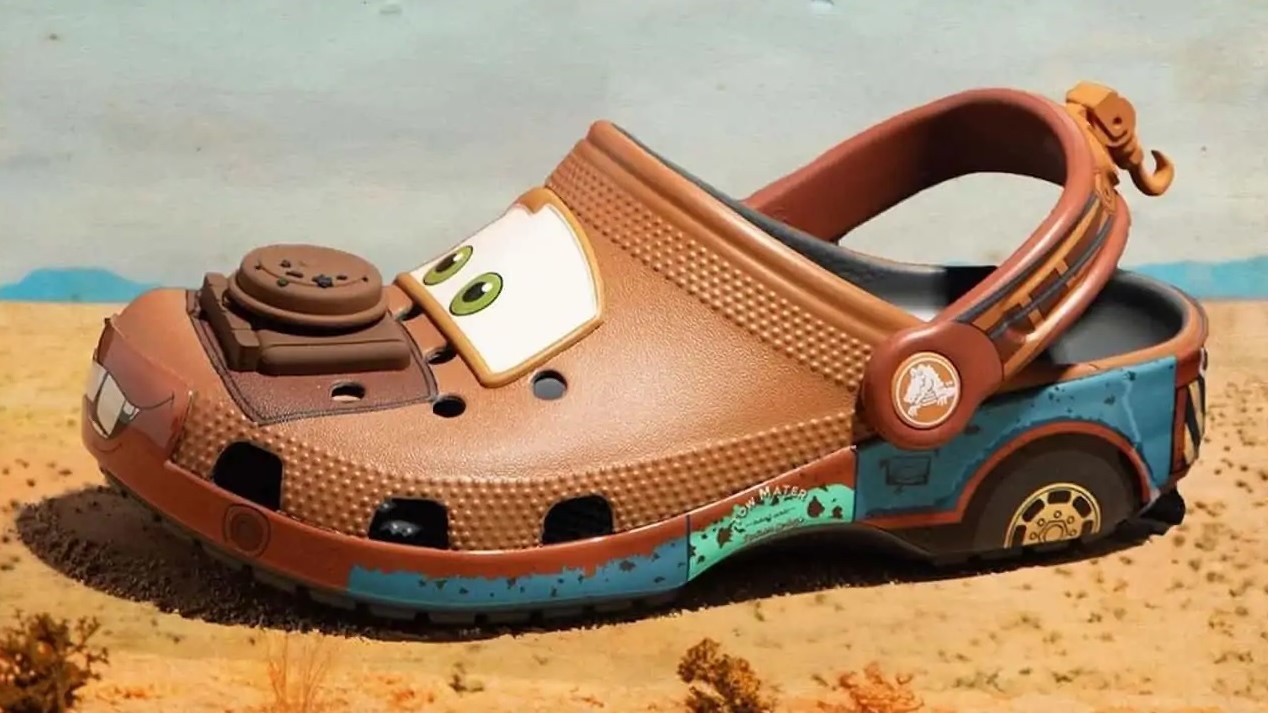 Kenapa Sandal Crocs Menjadi Pilihan Favorit Banyak Orang?