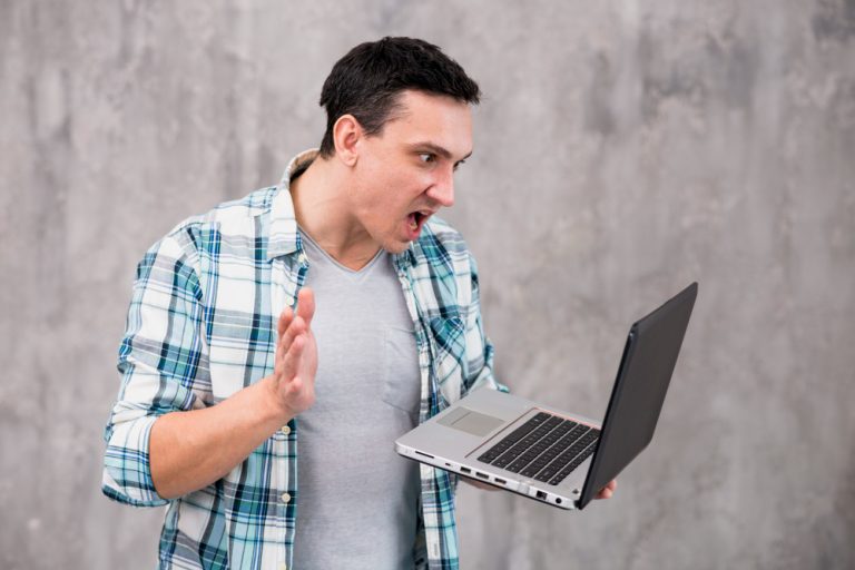 pemicu laptop tidak dapat nyala