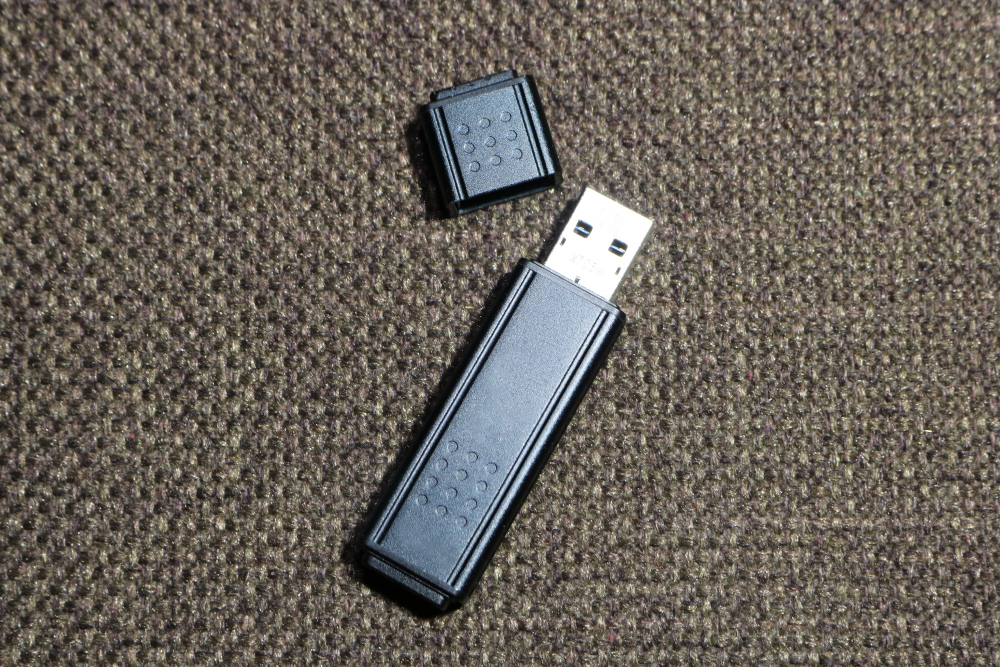 informasi lenyap di flashdisk