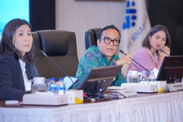 Sinergi Kemnaker dan Sektor Industri dalam Peningkatan Kompetensi SDM