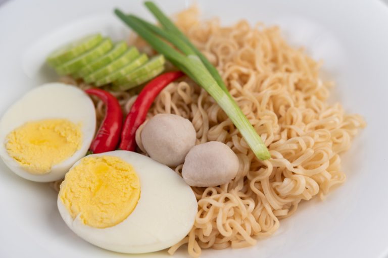 Mie telur