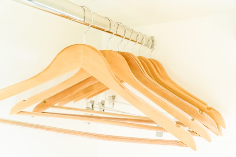 hanger baju